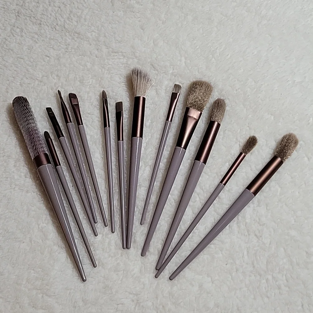 MAKE UP , BROW , BLUSH 13 PCS SET - Picture 2 of 8